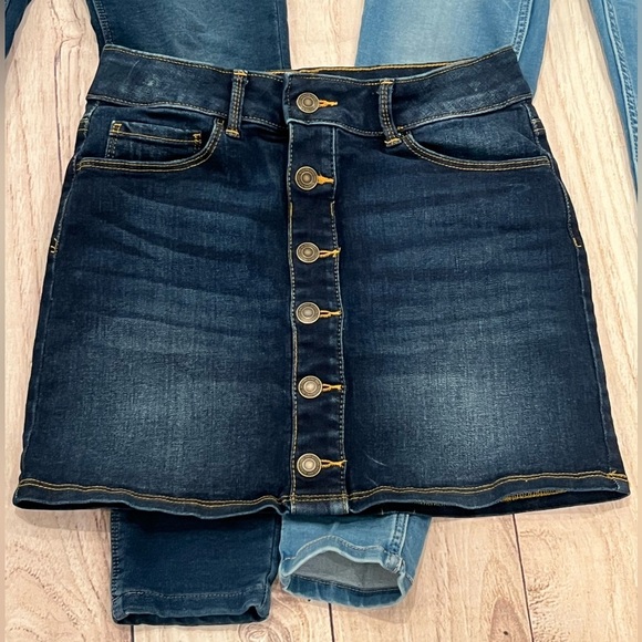 Girls clothing bundle of 3 items Stylish Kids Denim Skirt and Jeans Set/size 12 - Picture 2 of 14